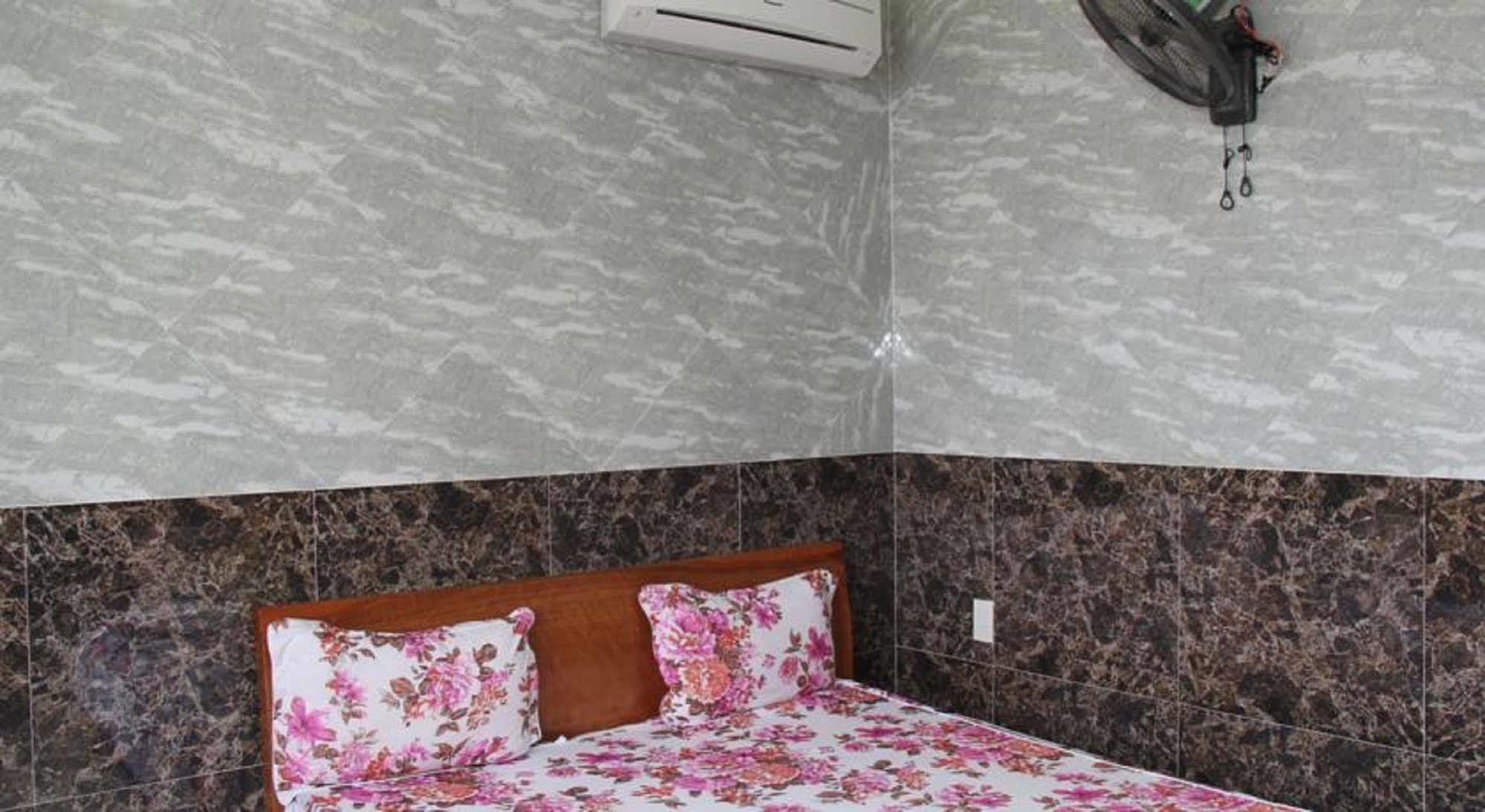Yen Vy Hotel Quy Nhon Dış mekan fotoğraf